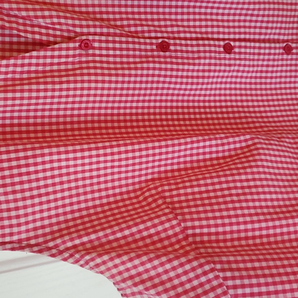 Basic Edition Women Plus Size Sleeveless Tailored Button down - Picture 4 of 9